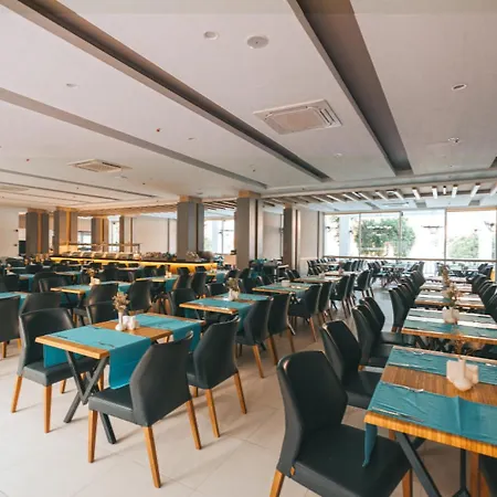 Hotel Viking Garden 4*