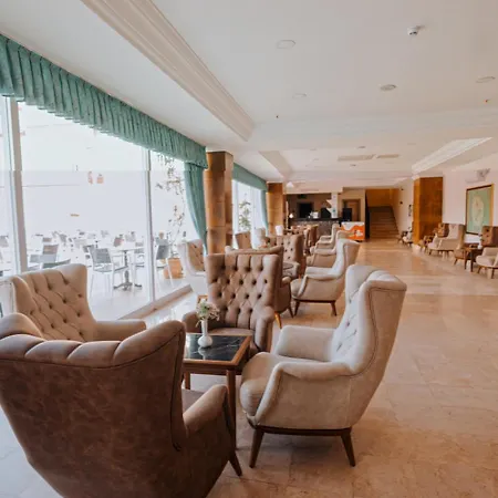 Viking Garden Hotel 4*